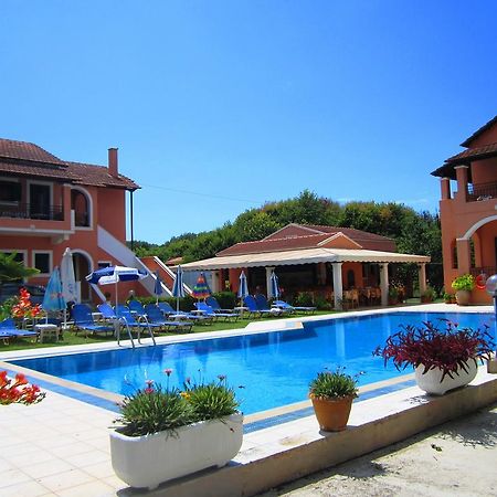 Varvara Studios & Apartments II Peroulades  ภายนอก รูปภาพ