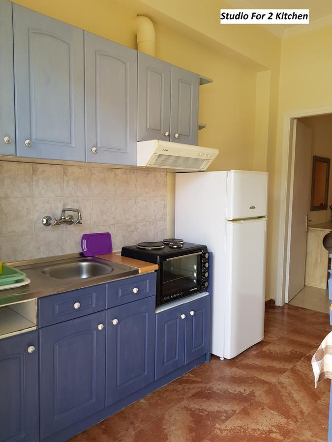 Varvara Studios & Apartments II Peroulades  ภายนอก รูปภาพ