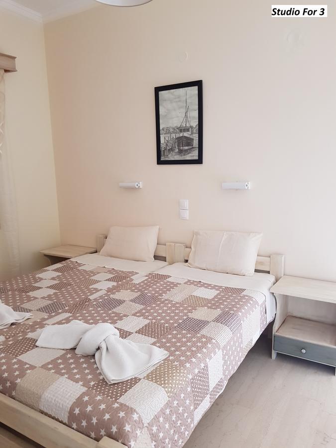 Varvara Studios & Apartments II Peroulades  ภายนอก รูปภาพ